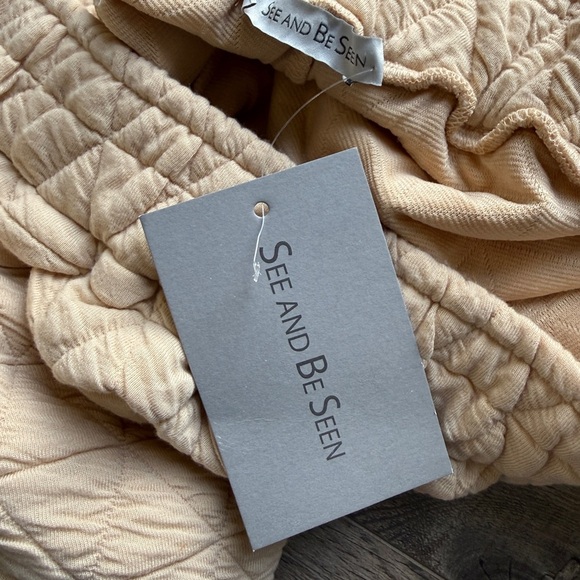 Women's Quilted Tan Athletic Shorts - Picture 4 of 4